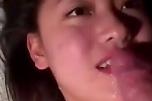 Hot load of cum on pretty face