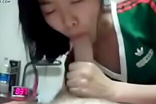 WMAF  SKINNY ASIAN AMATEUR SUCKS LONG WHITE COCK