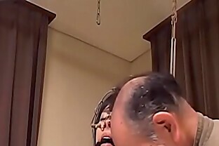 Subtitled bizarre CMNF Japanese nose hook BDSM spanking9-20170505