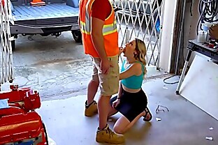 Roadside - Blonde Tattoo Babe Banged By Her Car Mechanic