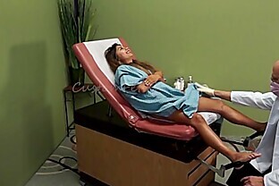 She saw the doctor to test if squirt is really pee Vivian Vee