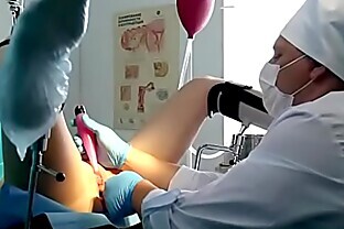 Girl examined at a gynecologist's - stormy orgasm