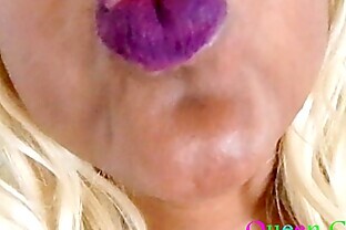 Purple Lips Seduction