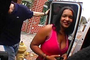 BANGBROS - Hot Babe Fucked On The Bang Bus