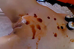 I EAT SUSHI WITH A NAKED GIRL!!!