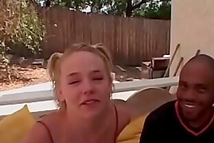 Missy pussy squirting lollipop teen 3