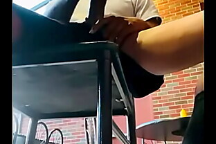 EddiebiggD jerking in restaurant