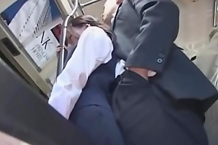 日本公交熟女