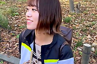 りお(18)テニス部【現○の高○3○生】【じゅっぽり吸引フェラ】【初精子テイスティング】【部活で鍛えた肉体】【セルフピストン】【ゴム外しで無許可中出し】