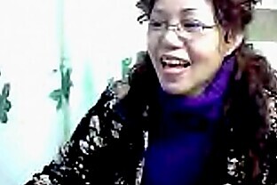 Cold Mature Chinese on Webcam