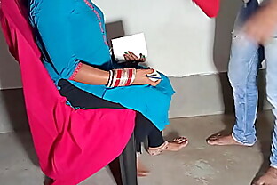 टेलर की बेटी ने पेंट का नाप लेने के बहाने लण्ड पकड़ा और चूत चुदाई XXN Tailor Sex