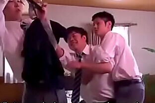 i miei amici si fottono mia mamma part 1 32 min