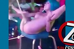Mujer Luna Bella: Squirt with a bottle