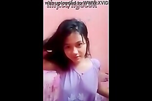 Video bokep indo anak smp goyang bugil di kamar hot banget -