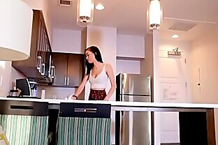Bratty Sis- Step Brother Slips It In And ow Step Sis Wants More S9:E4