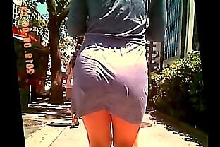 sexy mini skirt, WOW
